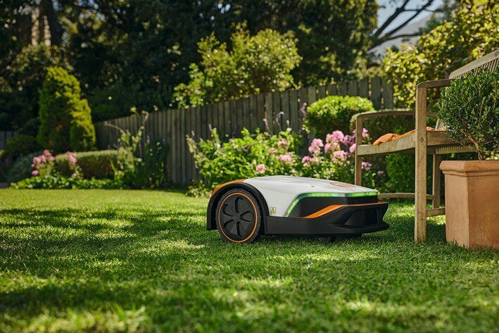 Parhaat robottiruohonleikkurit vertailussa: parhaat mallit eri pihoille