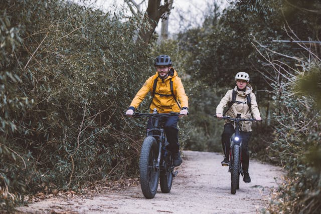 Sähköfatbike vs. tavallinen sähköpyörä – kumpi sopii sinulle?